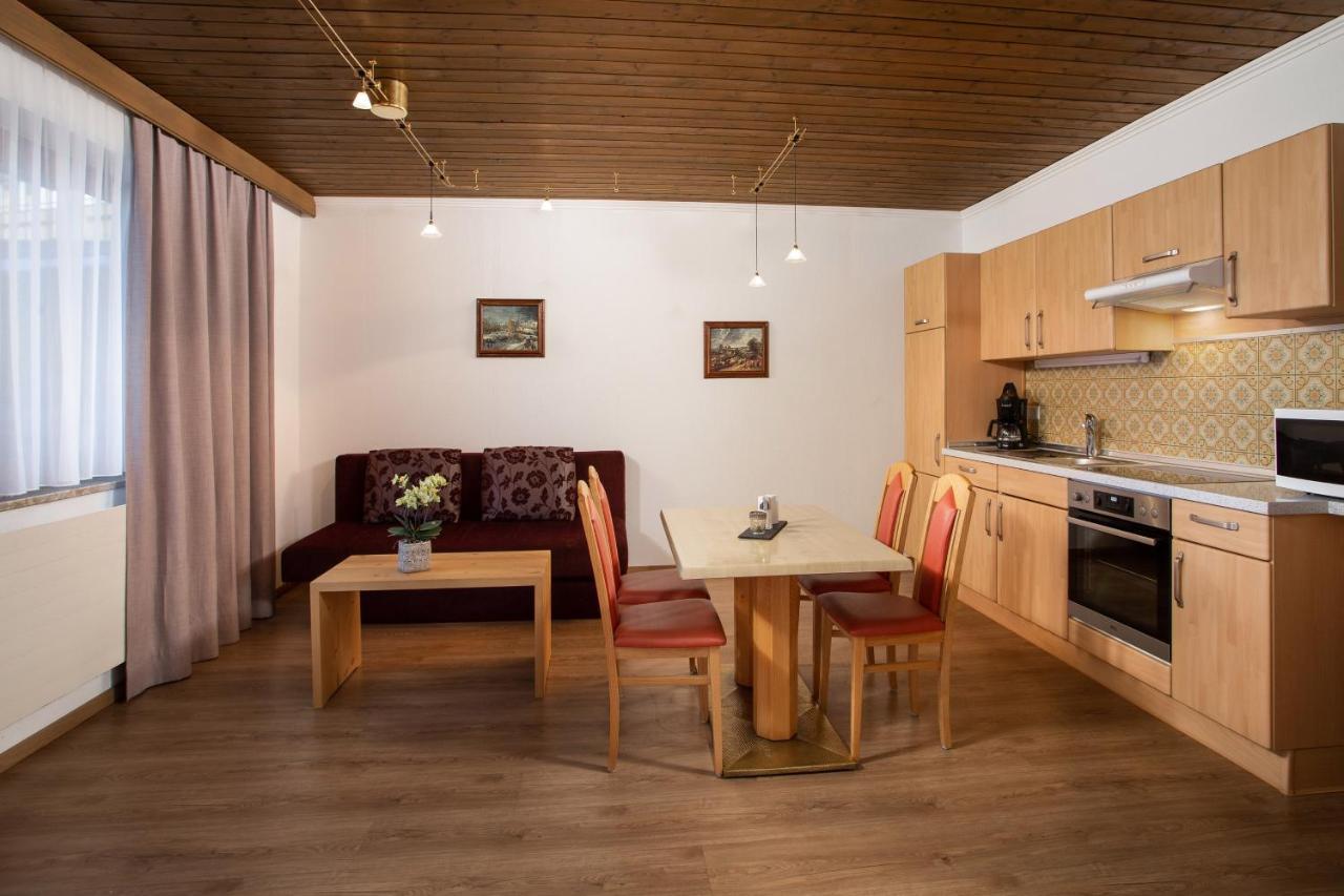 Appartementhaus Tannenberg ซาลบาคฮินเทอร์เกลมม์ ภายนอก รูปภาพ